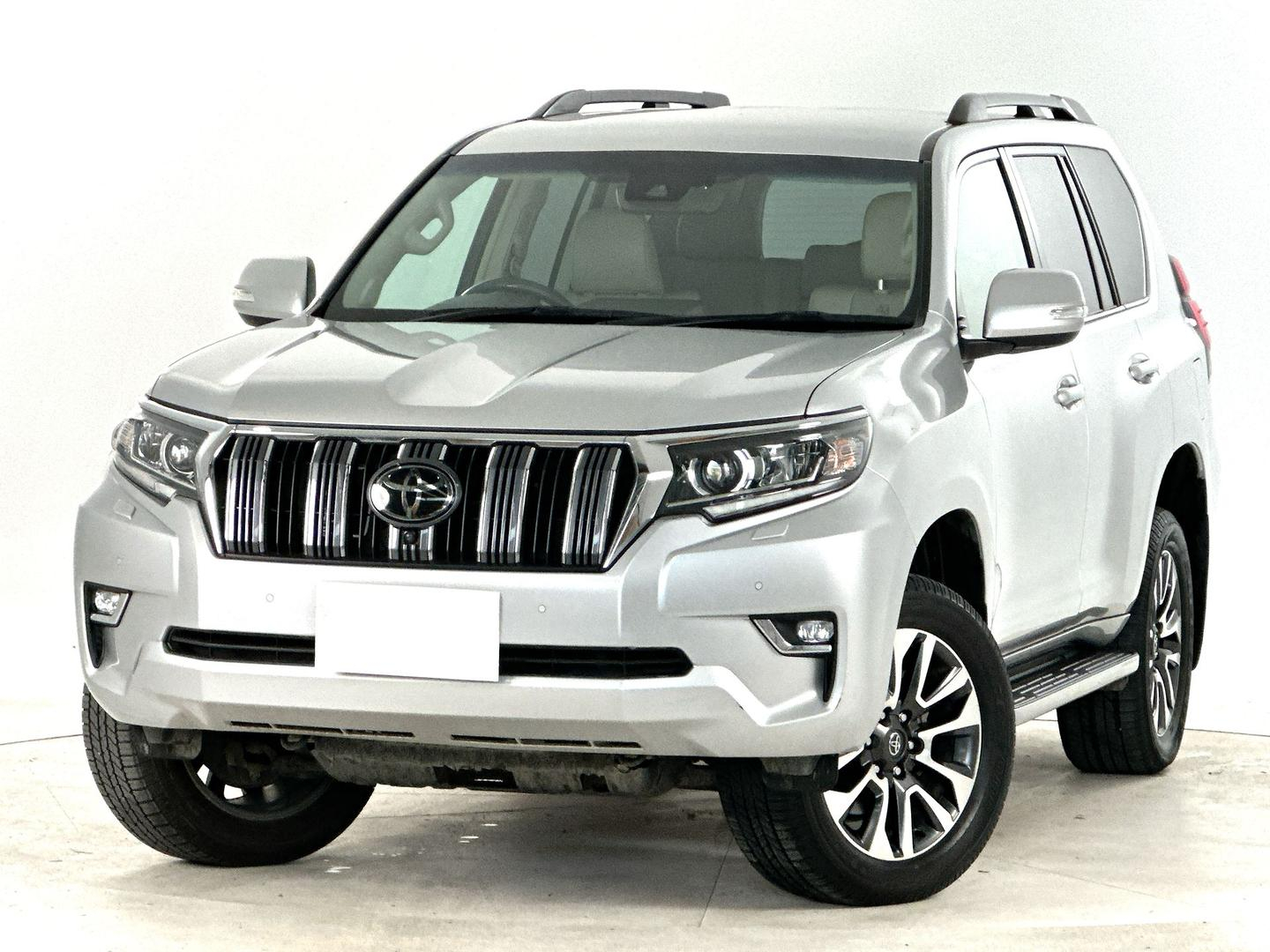Image of 2021 Toyota Prado VX