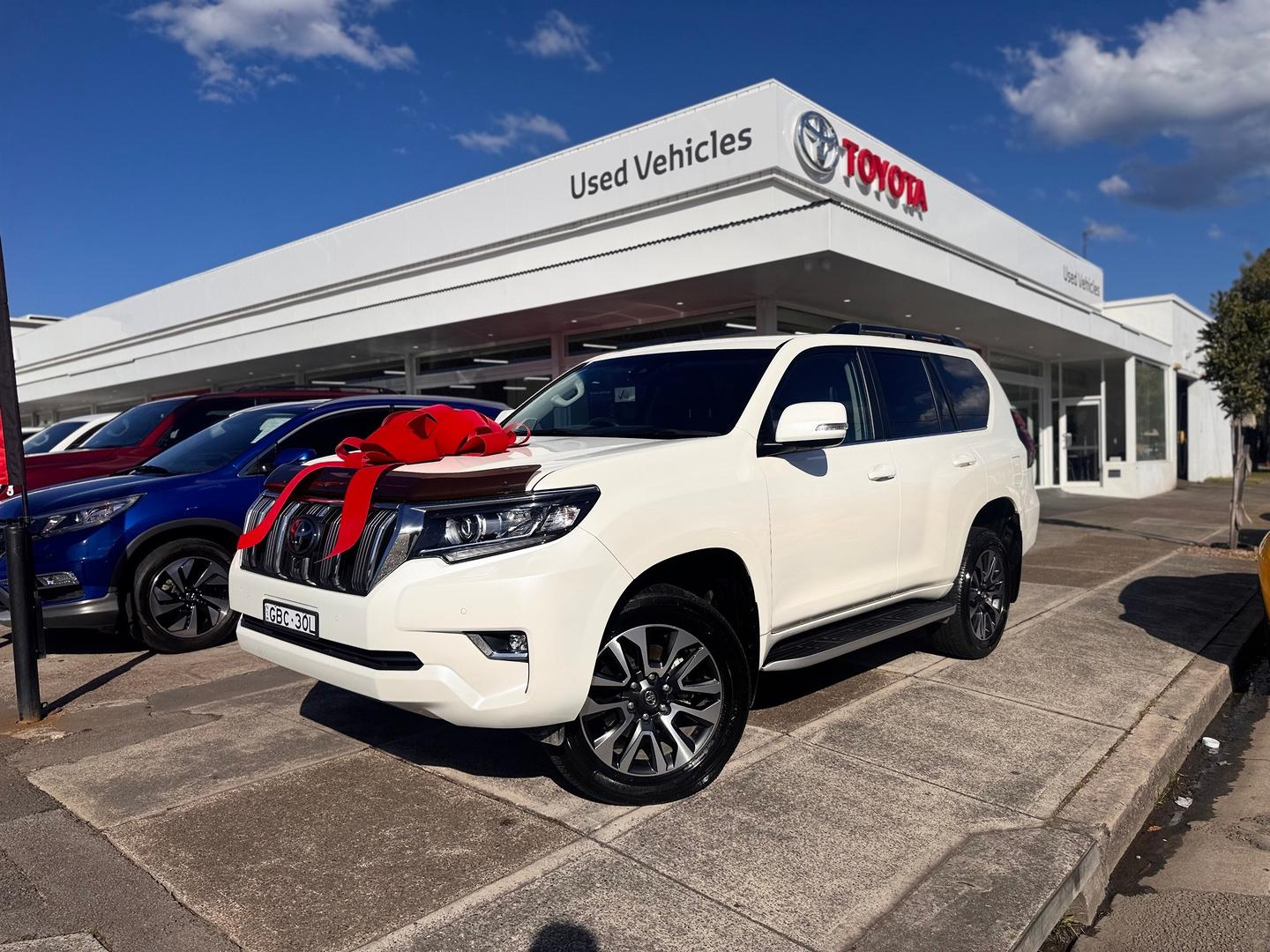 Image of 2023 Toyota Prado VX