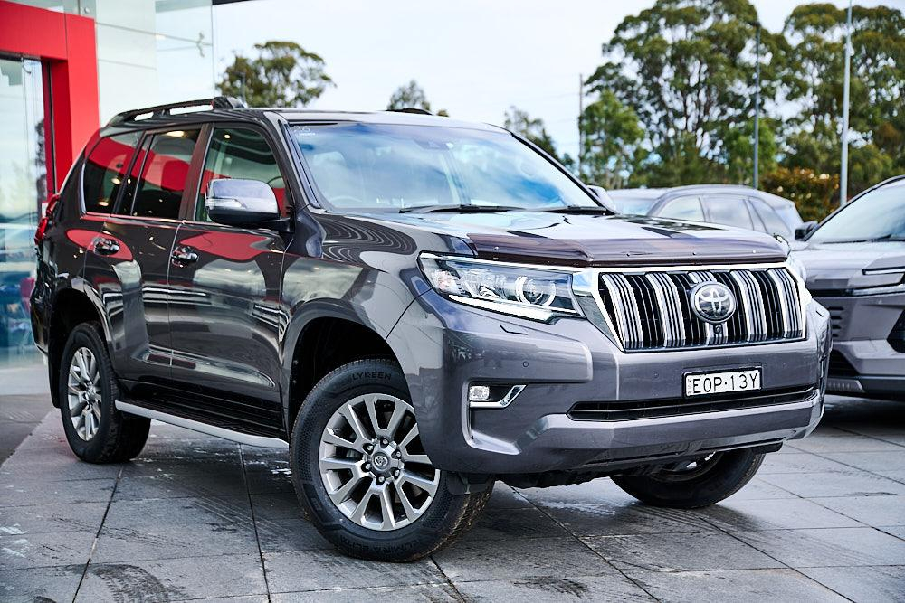 Image of 2021 Toyota Prado VX
