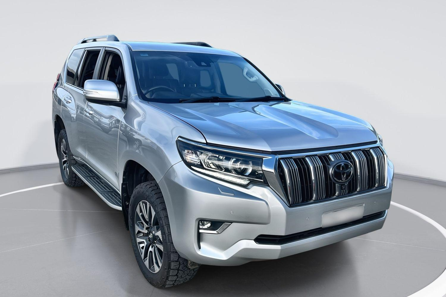 Image of 2022 Toyota Prado VX