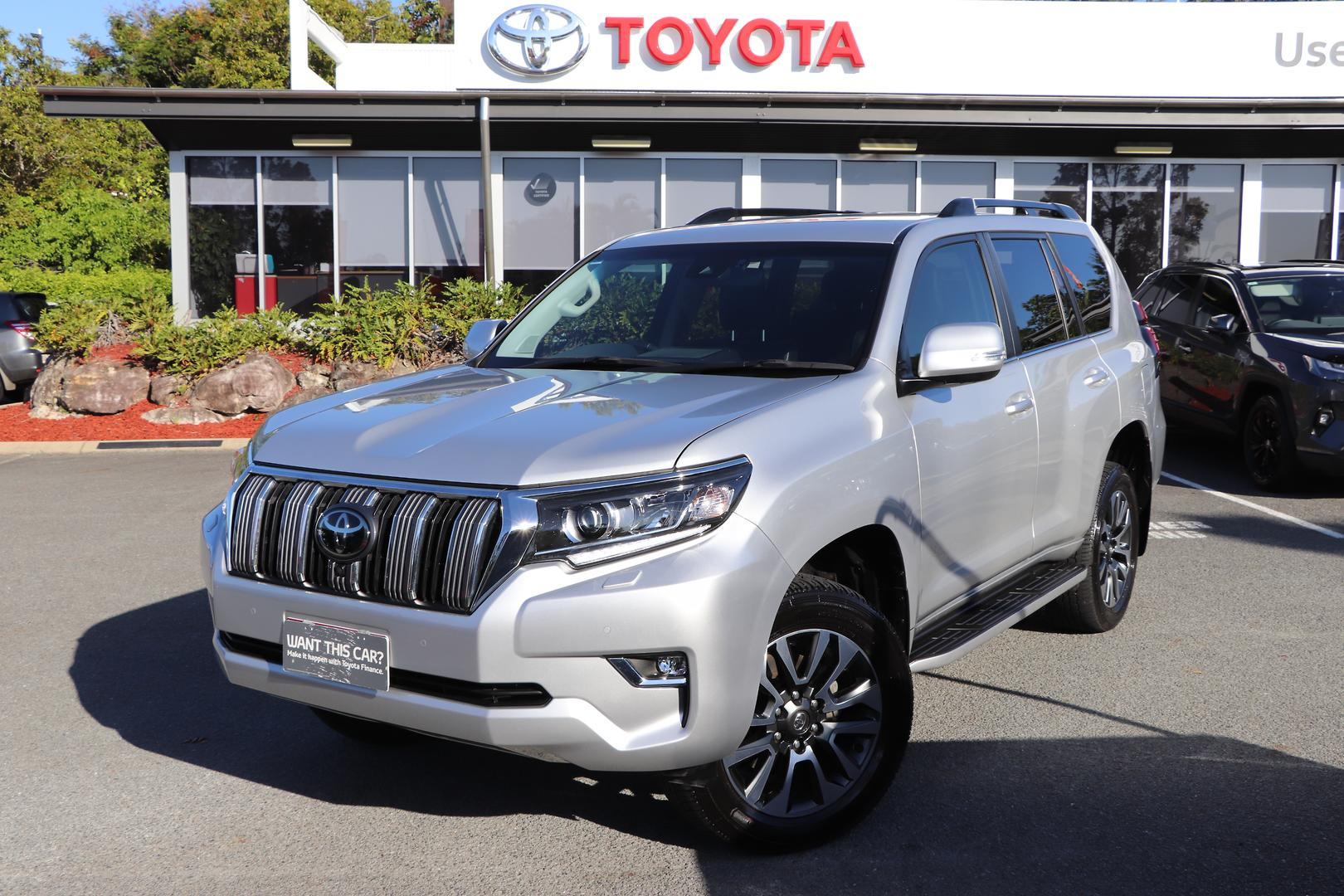Image of 2023 Toyota Prado VX