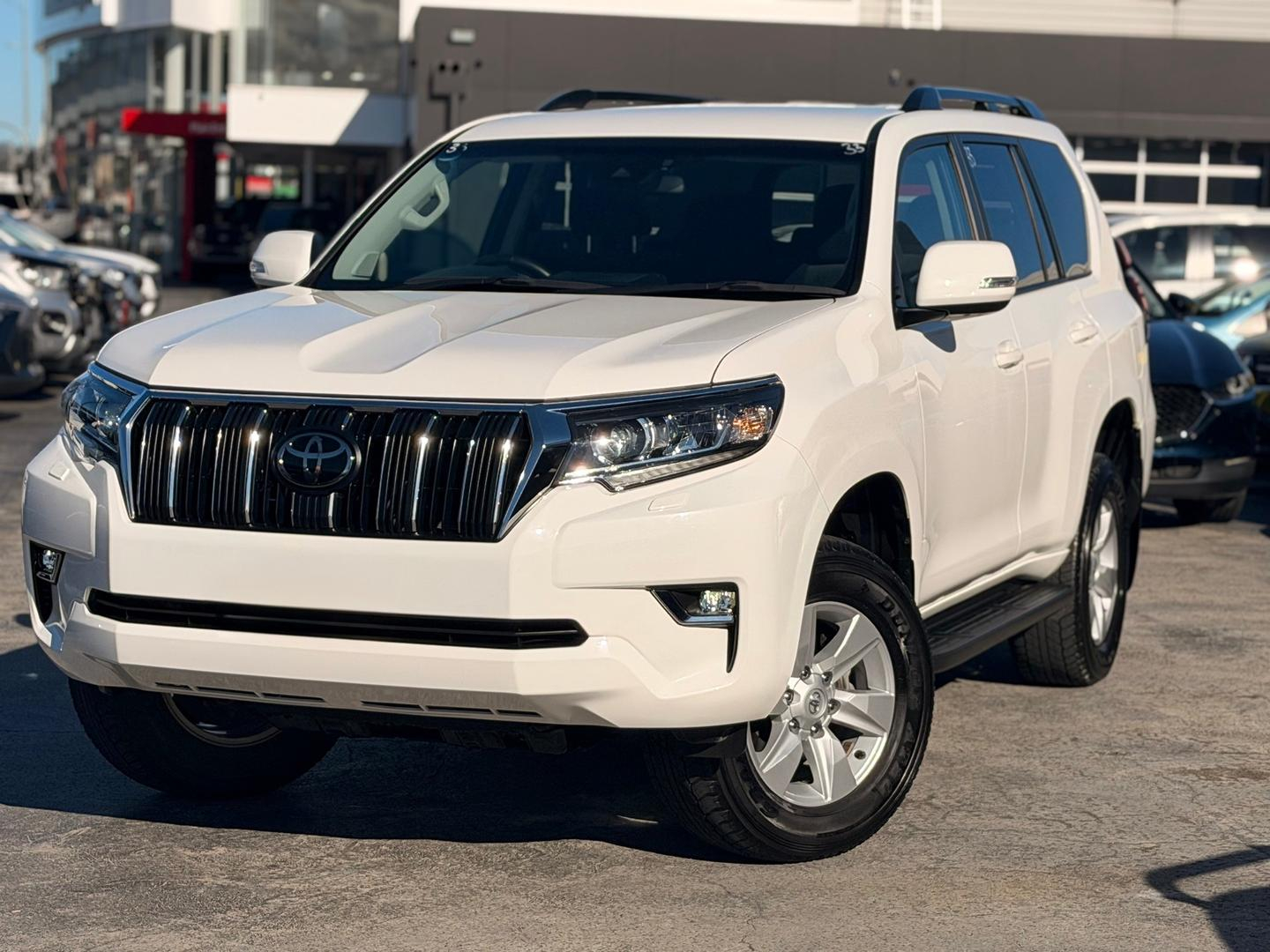 Image of 2023 Toyota Prado GXL