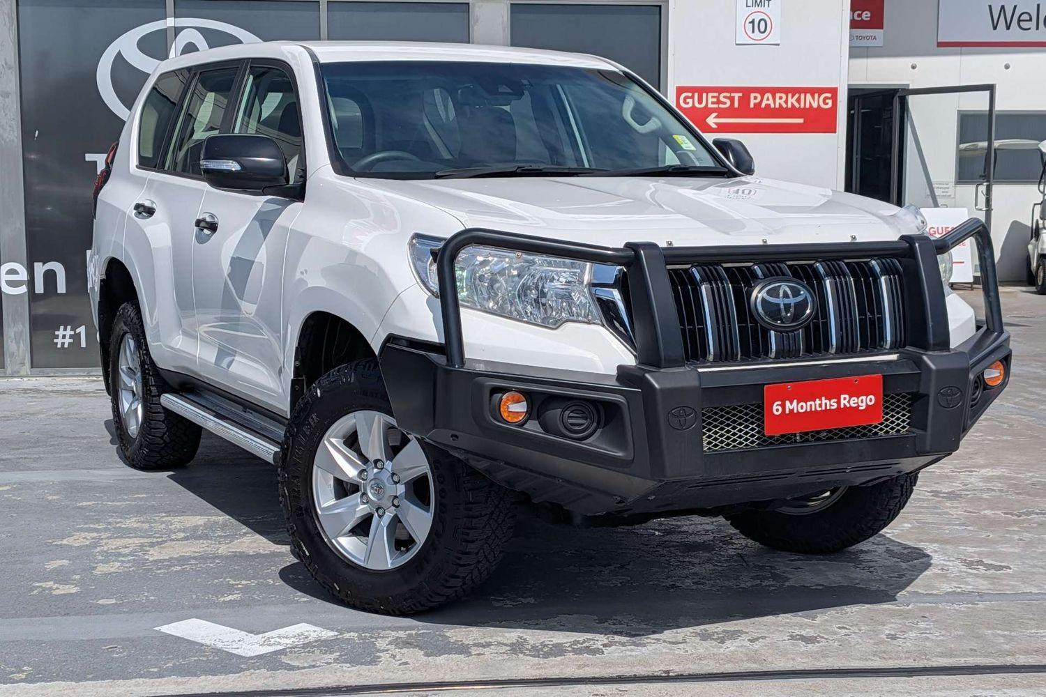 Image of 2021 Toyota Prado GX