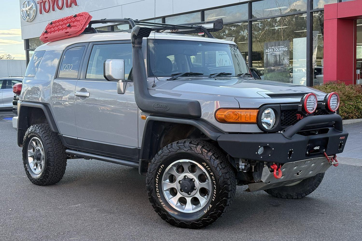 Image of 2012 Toyota FJ Cruiser FJ Cruiser