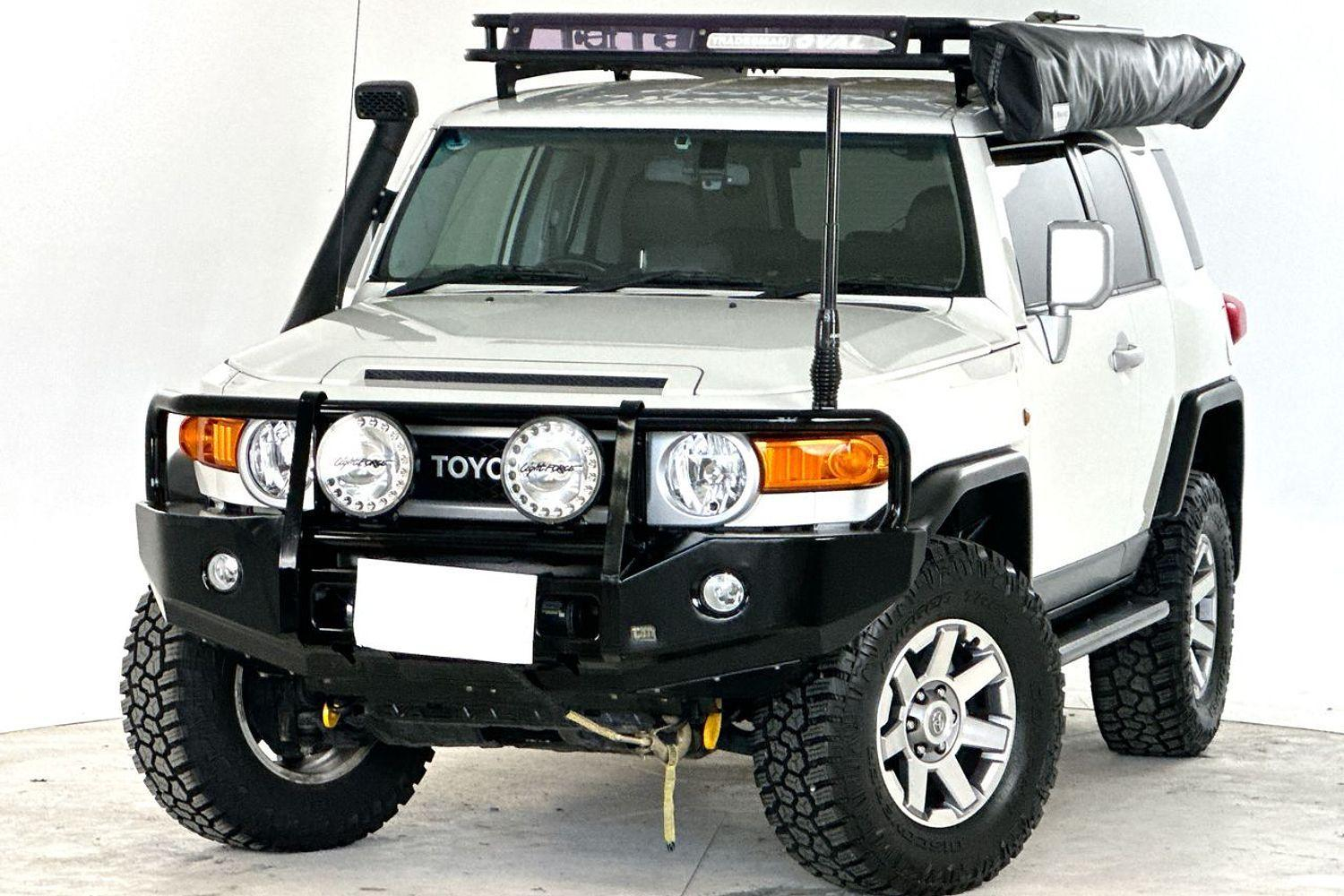 Image of 2016 Toyota FJ Cruiser FJ Cruiser
