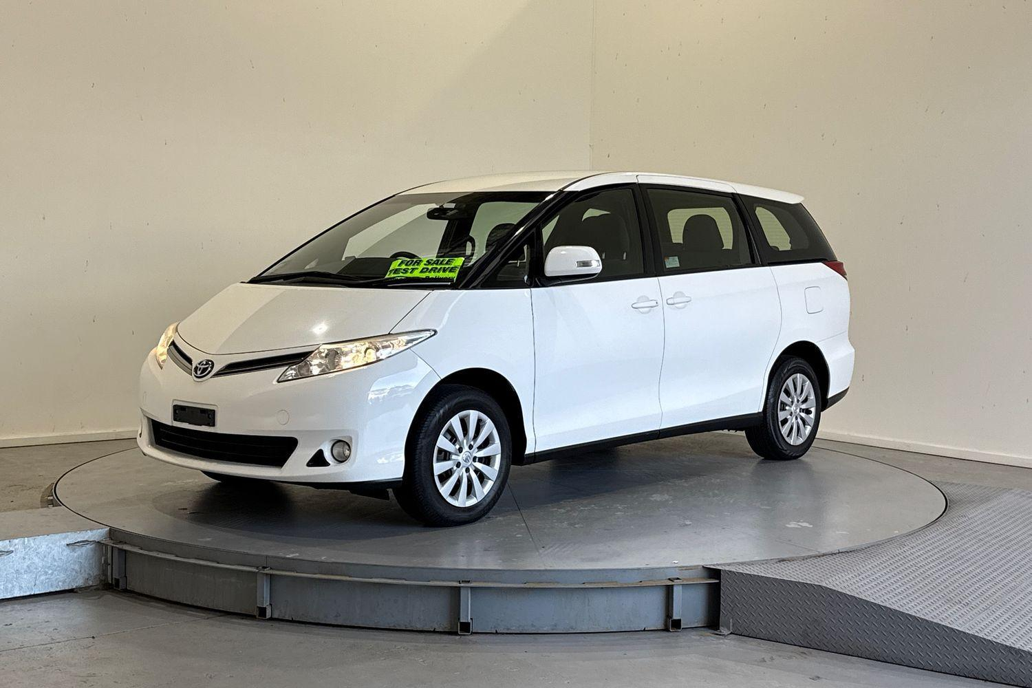 Image of 2016 TOYOTA Tarago GLI