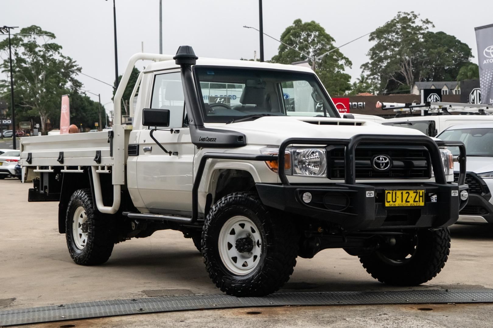 Image of 2019 Toyota LC Military Workmate