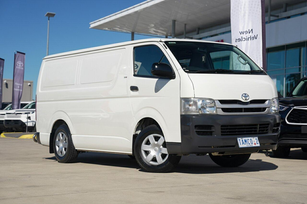 Image of 2009 Toyota Hiace LWB