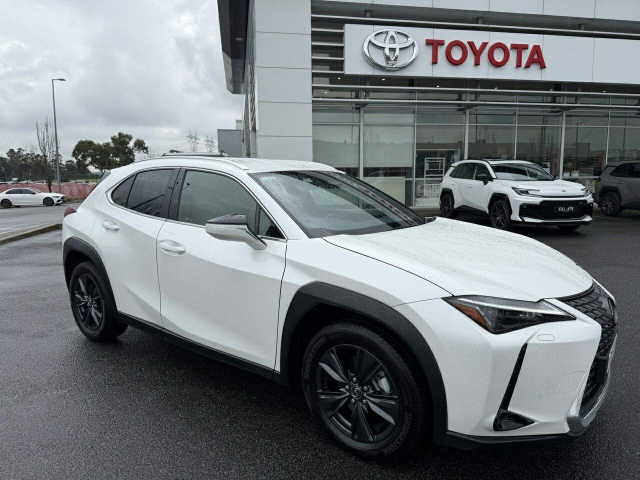 Image of 2025 Lexus UX300h UX300h Luxury