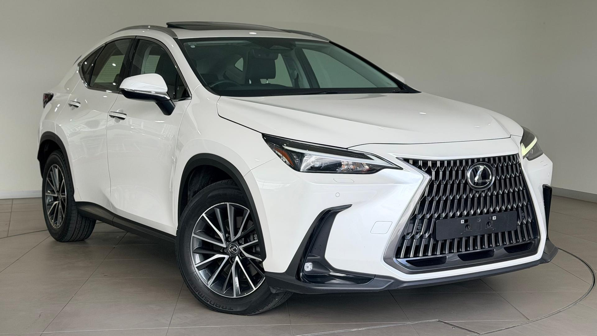 Image of 2023 Lexus NX350h NX350h Luxury