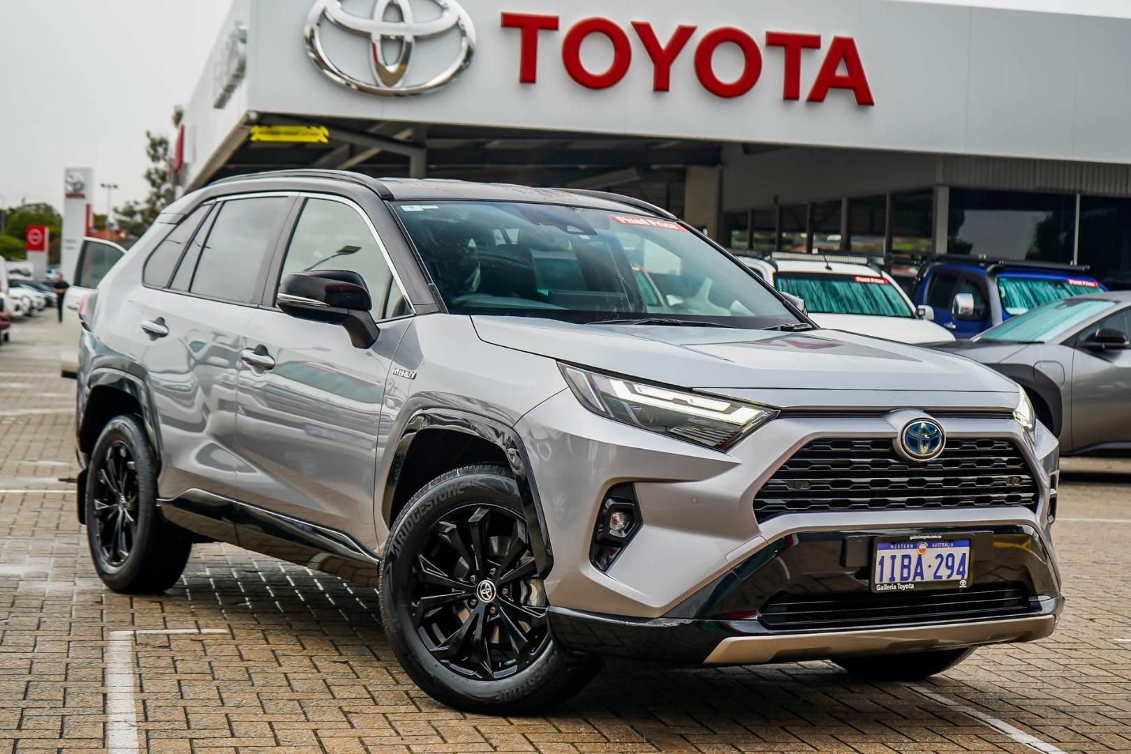 Image of 2023 Toyota Rav4 Hybrid XSE