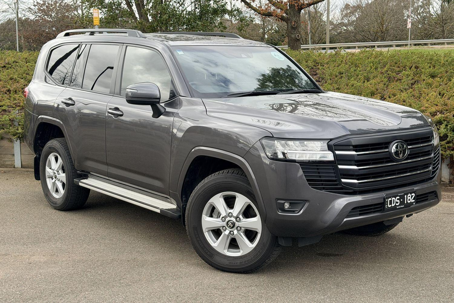 Image of 2022 Toyota LANDCRUISER GXL
