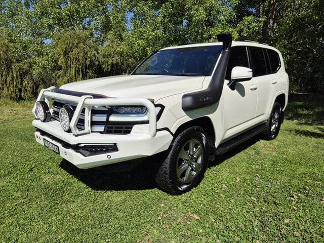 Image of 2023 Toyota Landcruiser VX