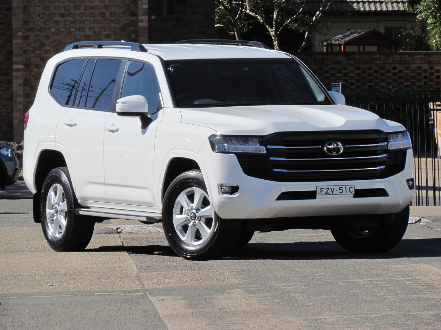 Image of 2023 Toyota Landcruiser GXL
