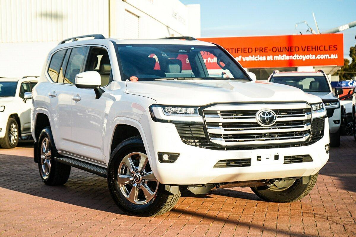 Image of 2025 Toyota Landcruiser VX