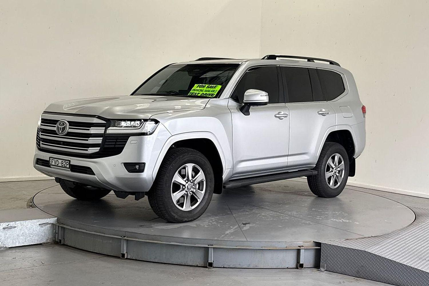 Image of 2025 TOYOTA Landcruiser VX