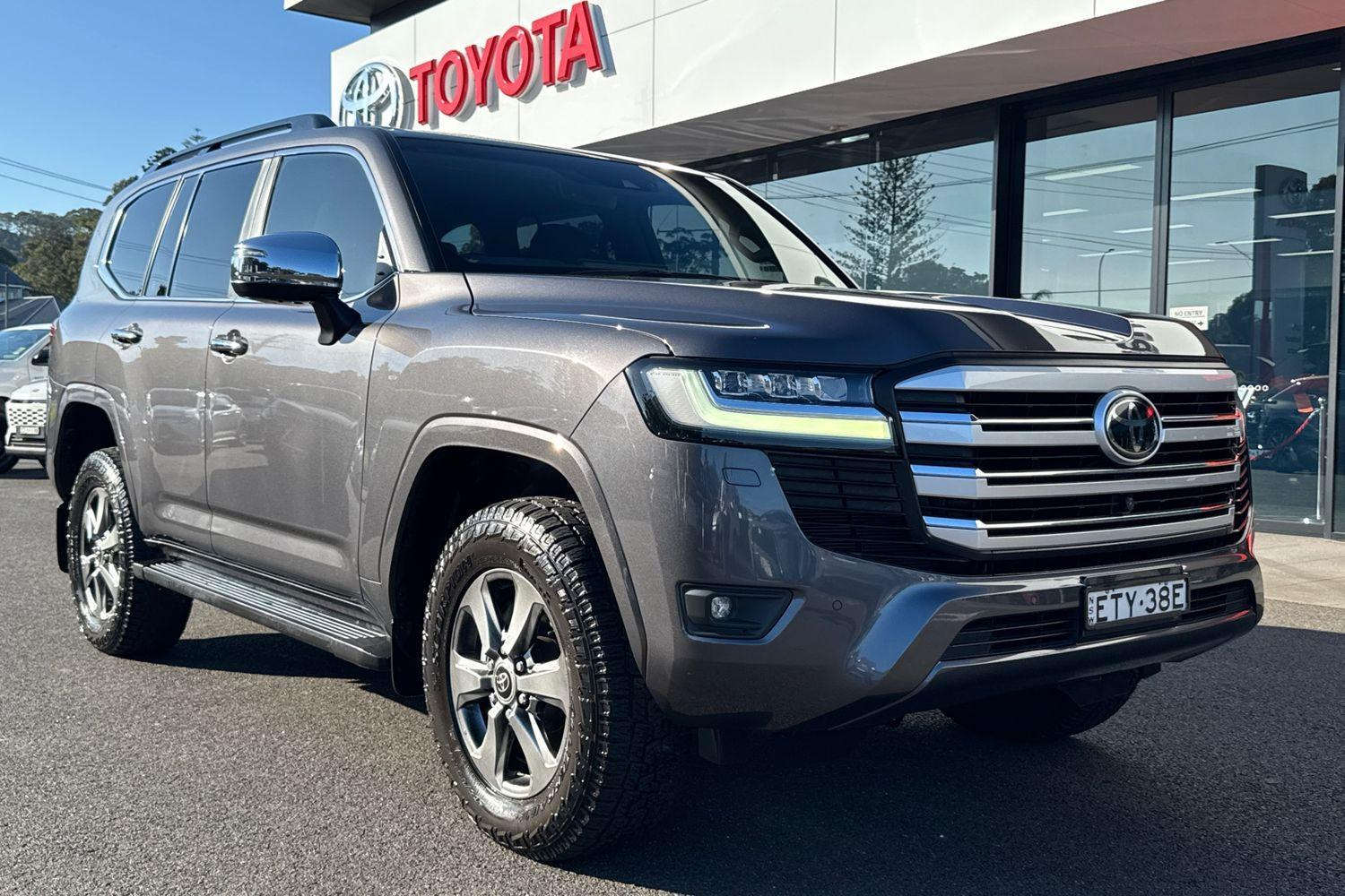Image of 2022 Toyota Landcruiser Sahara