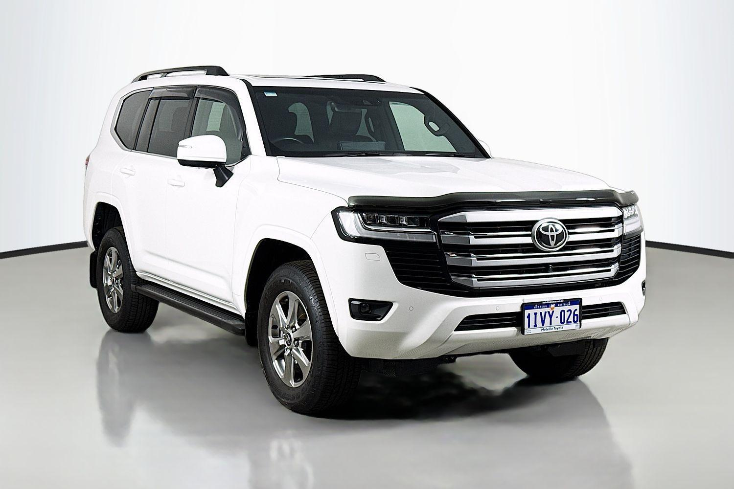 Image of 2024 Toyota LANDCRUISER VX
