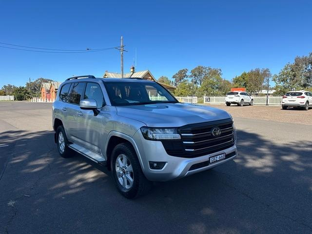 Image of 2022 Toyota Landcruiser GXL