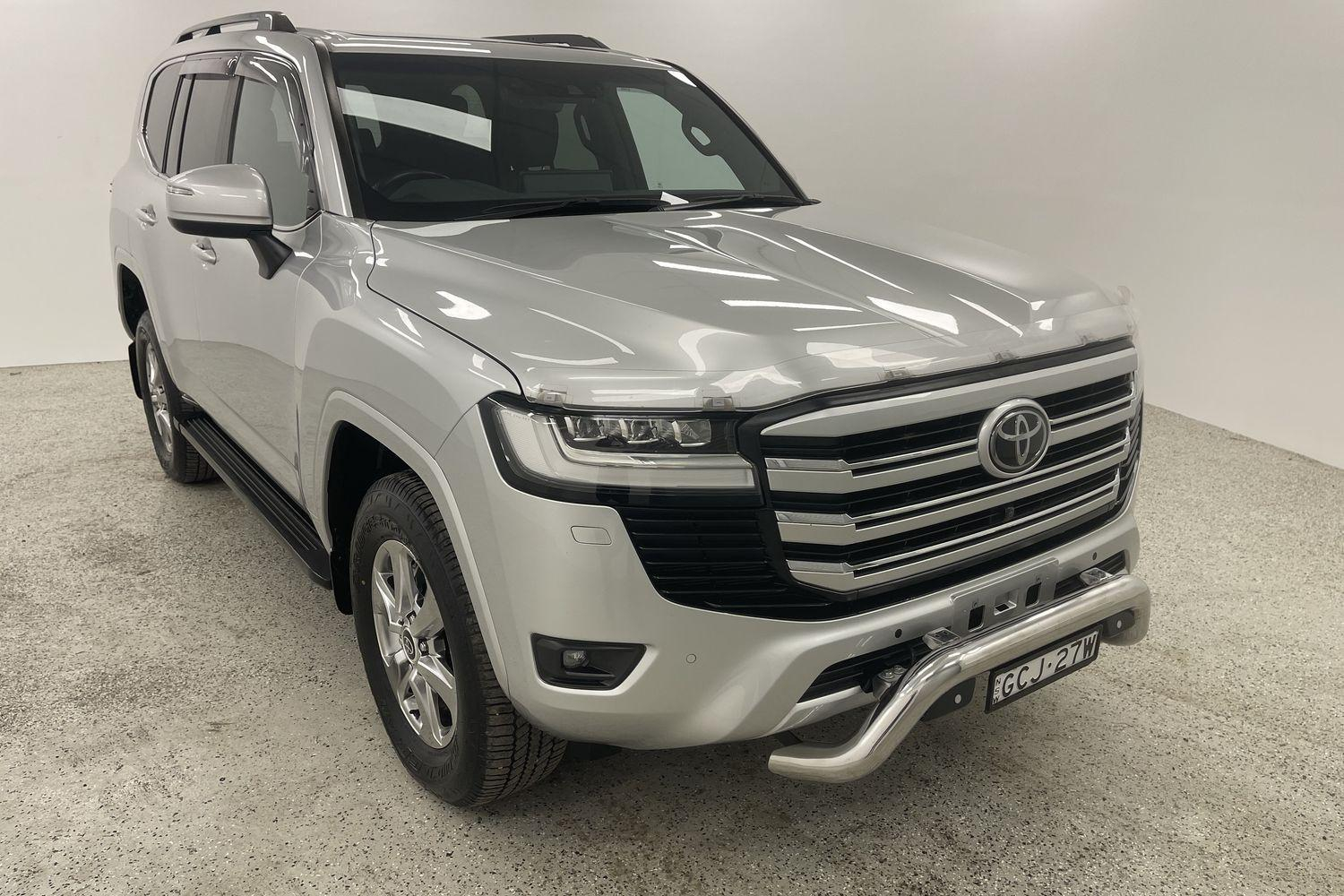 Image of 2022 Toyota Landcruiser VX