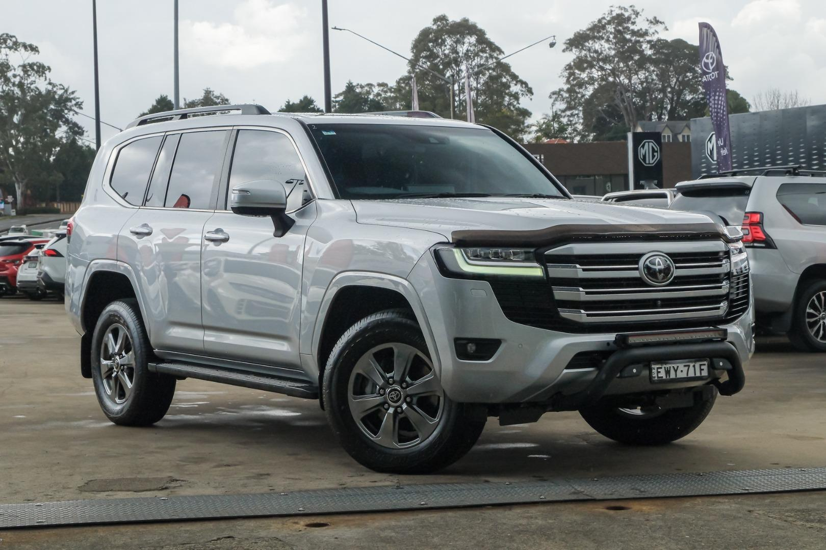 Image of 2022 Toyota Landcruiser VX