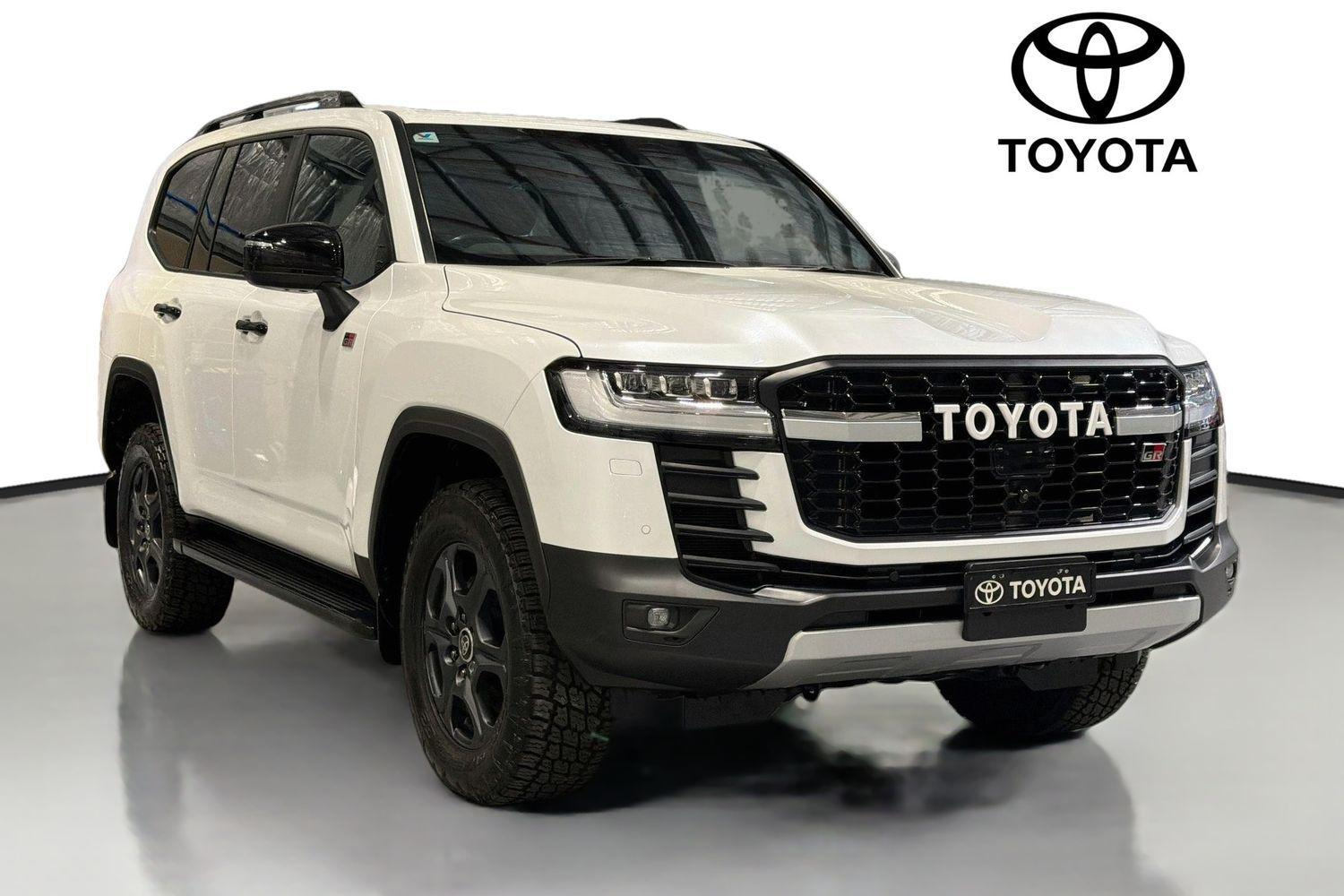 Image of 2022 Toyota Landcruiser GR-S