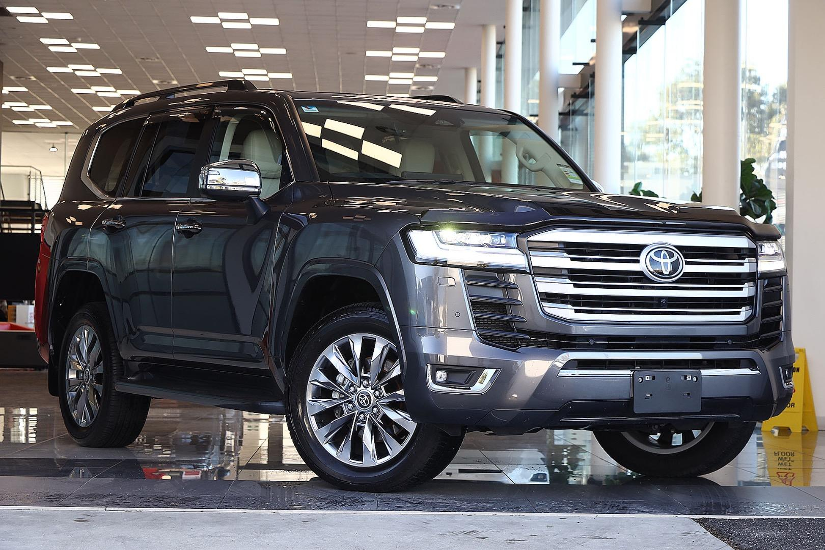 Image of 2025 Toyota Landcruiser Sahara ZX