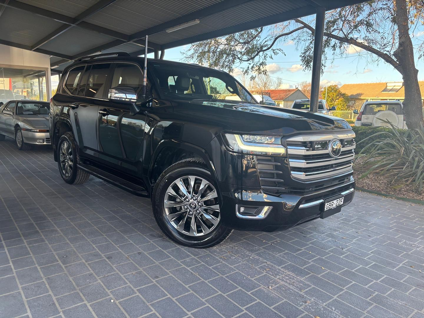 Image of 2021 Toyota Landcruiser Sahara ZX