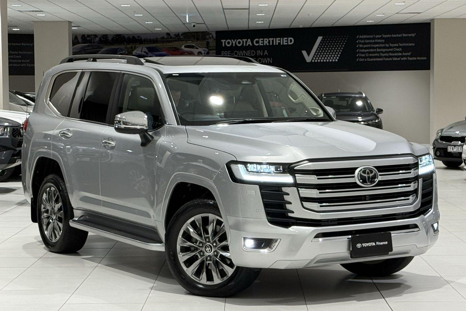 Image of 2025 Toyota Landcruiser Sahara ZX