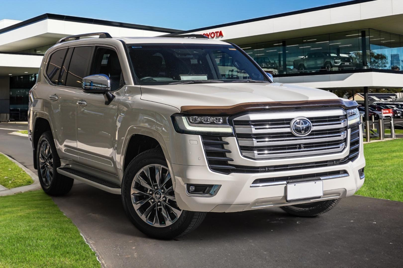 Image of 2021 Toyota Landcruiser Sahara ZX