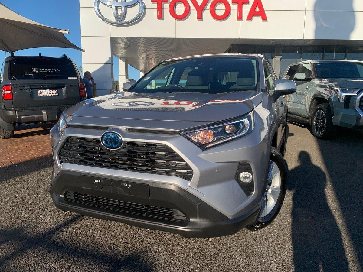 Image of 2020 Toyota RAV4 Hybrid GX AWD