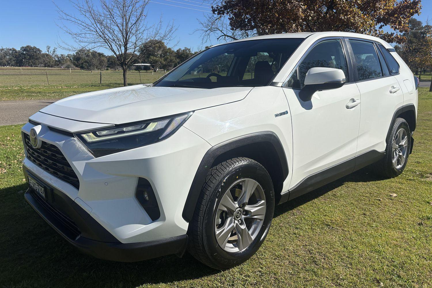 Image of 2022 Toyota RAV4 Hybrid GX AWD
