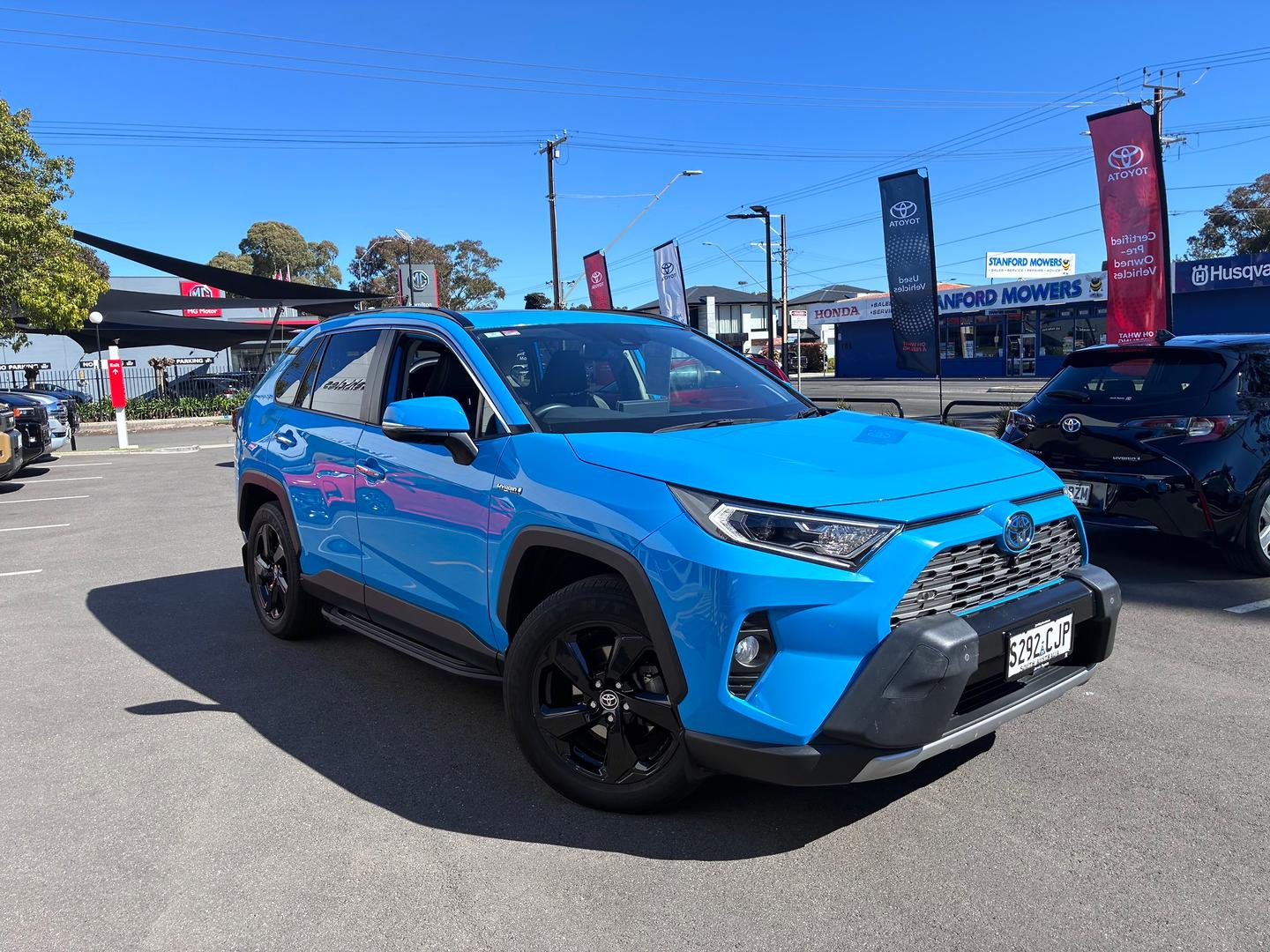 Image of 2021 Toyota RAV4 Hybrid Cruiser-AWD