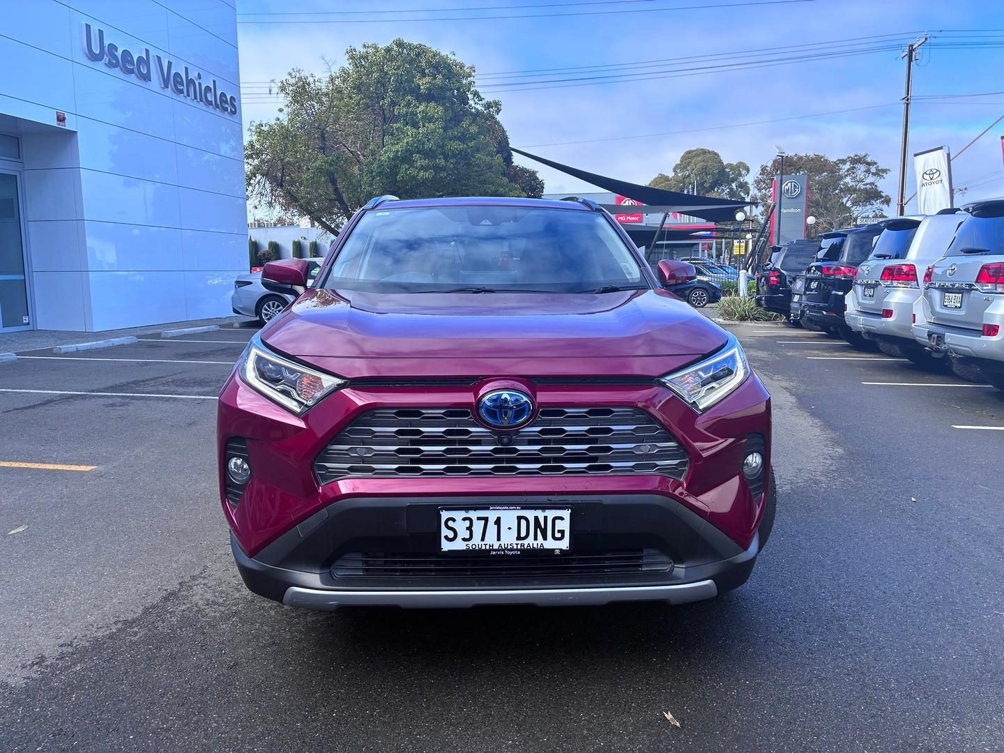 Image of 2020 Toyota RAV4 Hybrid Cruiser-AWD
