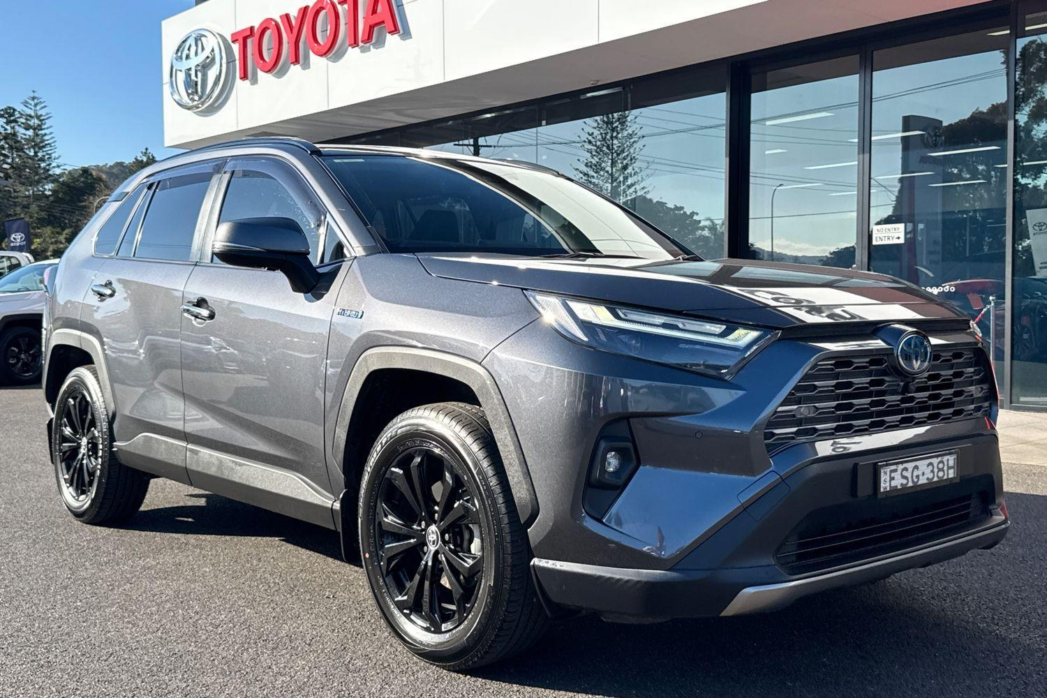 Image of 2022 Toyota Rav4 Hybrid Cruiser-AWD