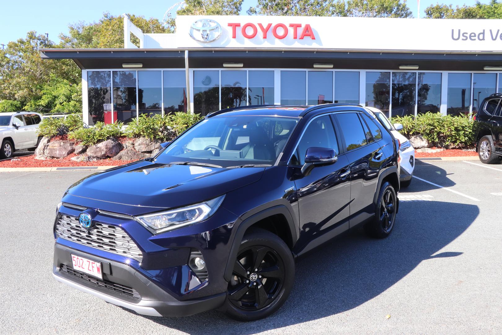 Image of 2019 Toyota RAV4 Hybrid Cruiser-AWD
