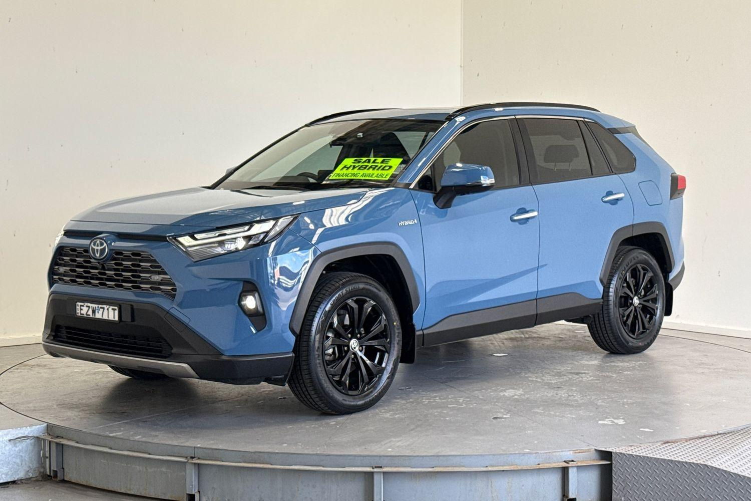Image of 2023 TOYOTA RAV4 Hybrid Cruiser-AWD