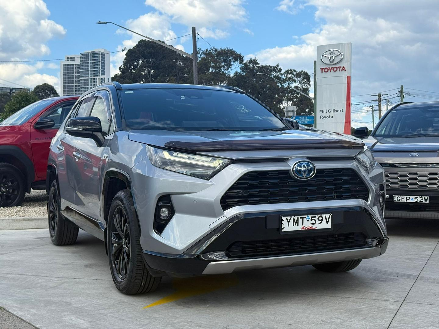 Image of 2023 Toyota RAV4 Hybrid XSE (AWD)