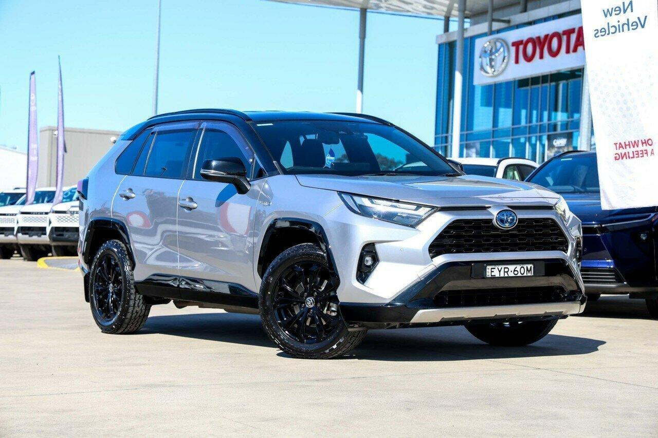 Image of 2023 Toyota RAV4 Hybrid XSE (AWD)