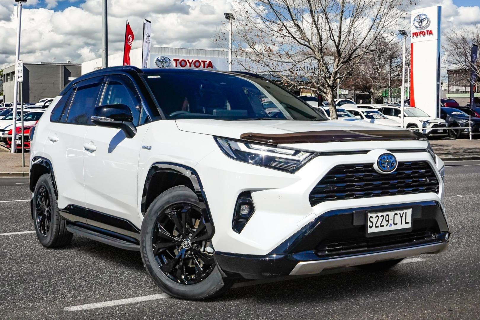 Image of 2023 Toyota Rav4 Hybrid XSE (AWD)