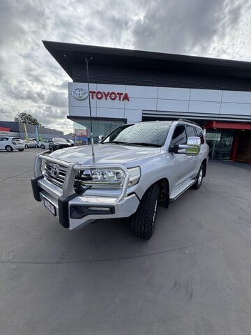 Image of 2015 Toyota Landcruiser GXL