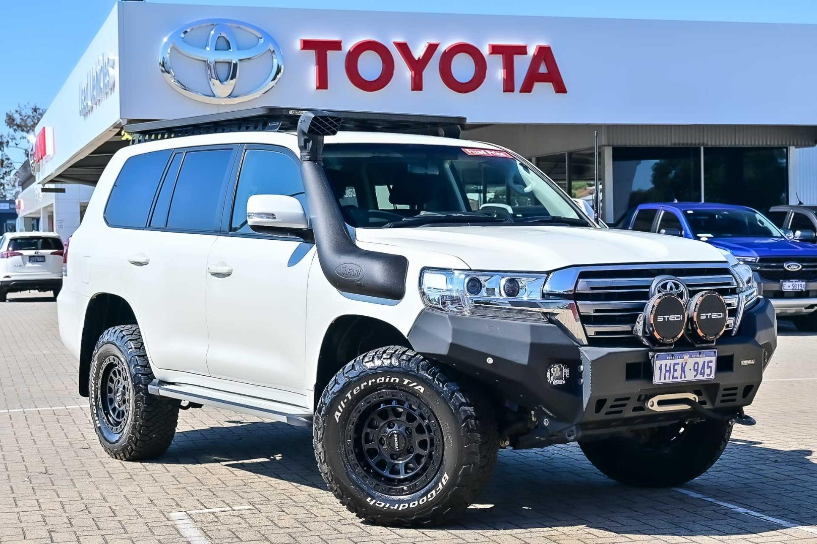 Image of 2020 Toyota Landcruiser GXL