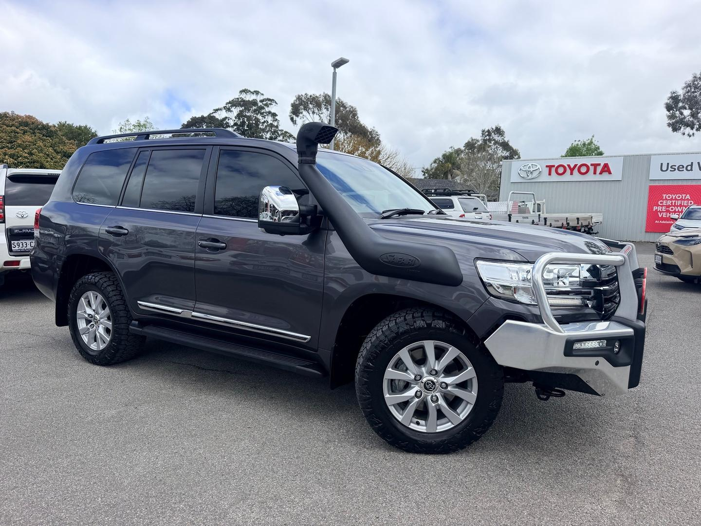 Image of 2020 Toyota Landcruiser Sahara