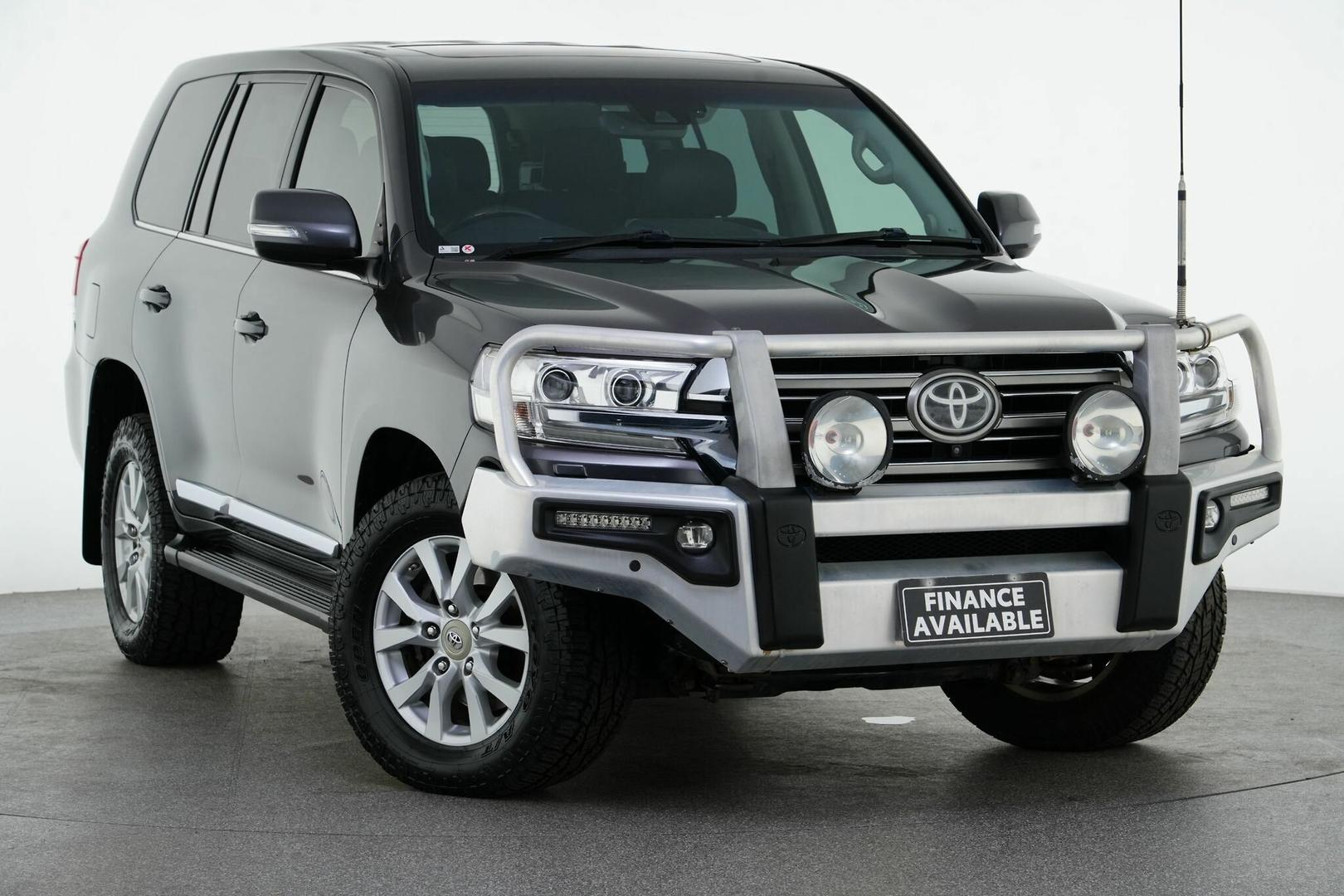 Image of 2015 Toyota Landcruiser Sahara