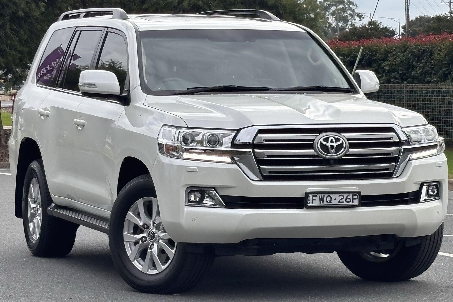 Image of 2019 Toyota LANDCRUISER VX