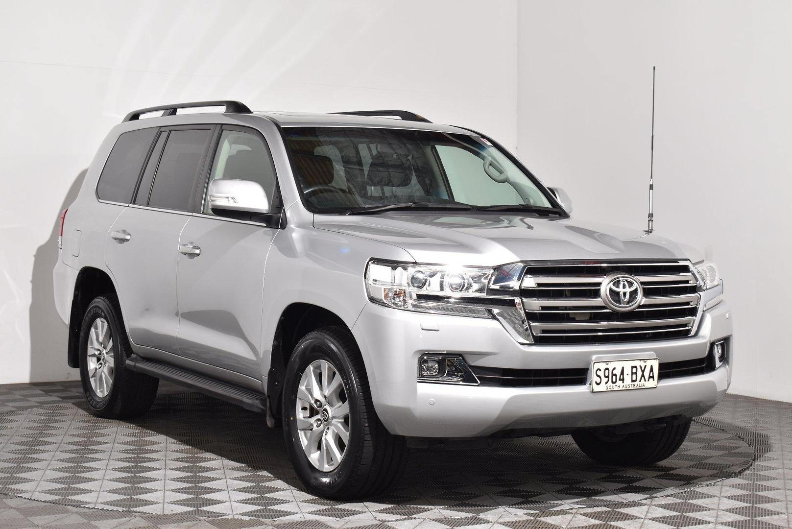 Image of 2018 Toyota Landcruiser VX