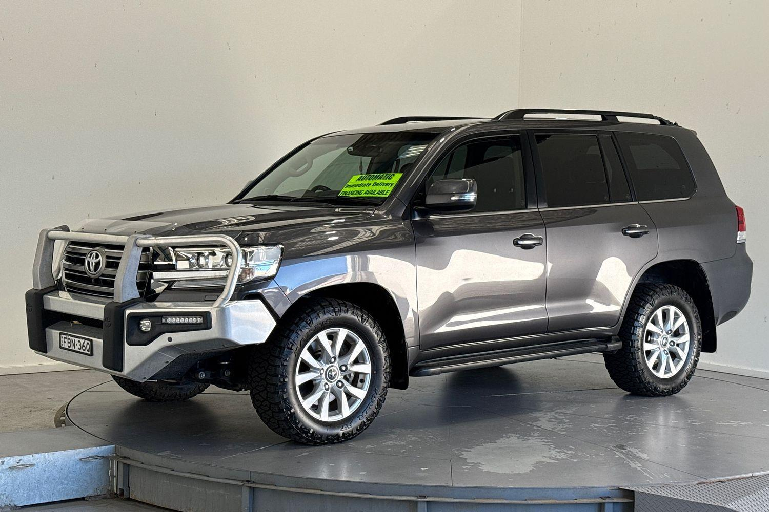 Image of 2020 TOYOTA Landcruiser VX
