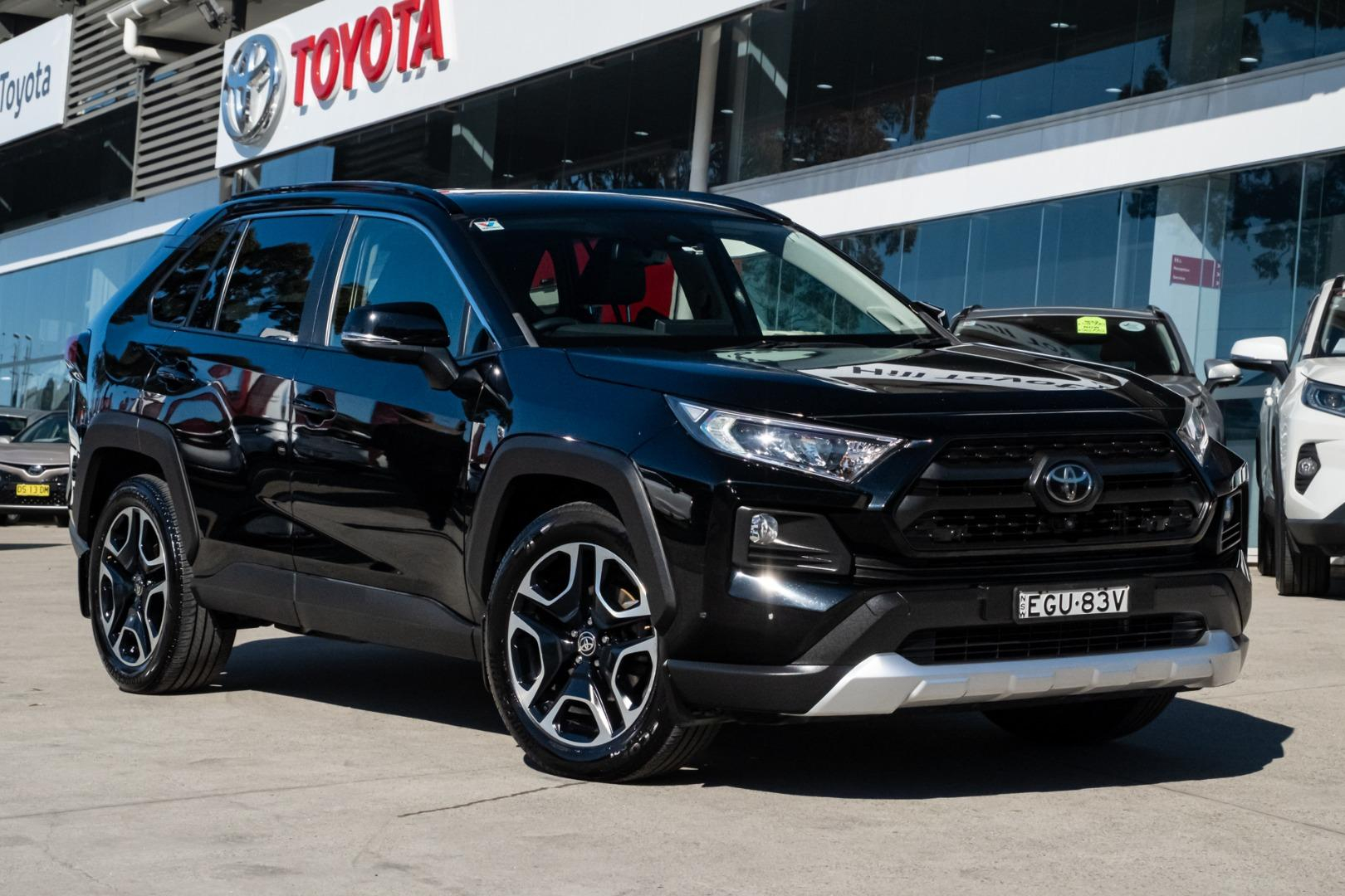 Image of 2019 Toyota RAV4 Edge AWD
