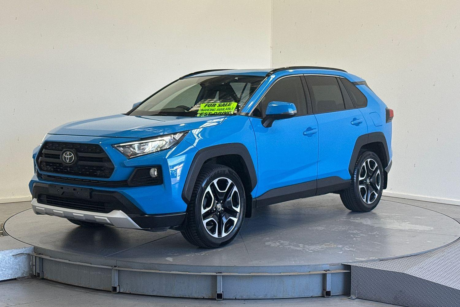 Image of 2019 TOYOTA RAV4 Edge AWD