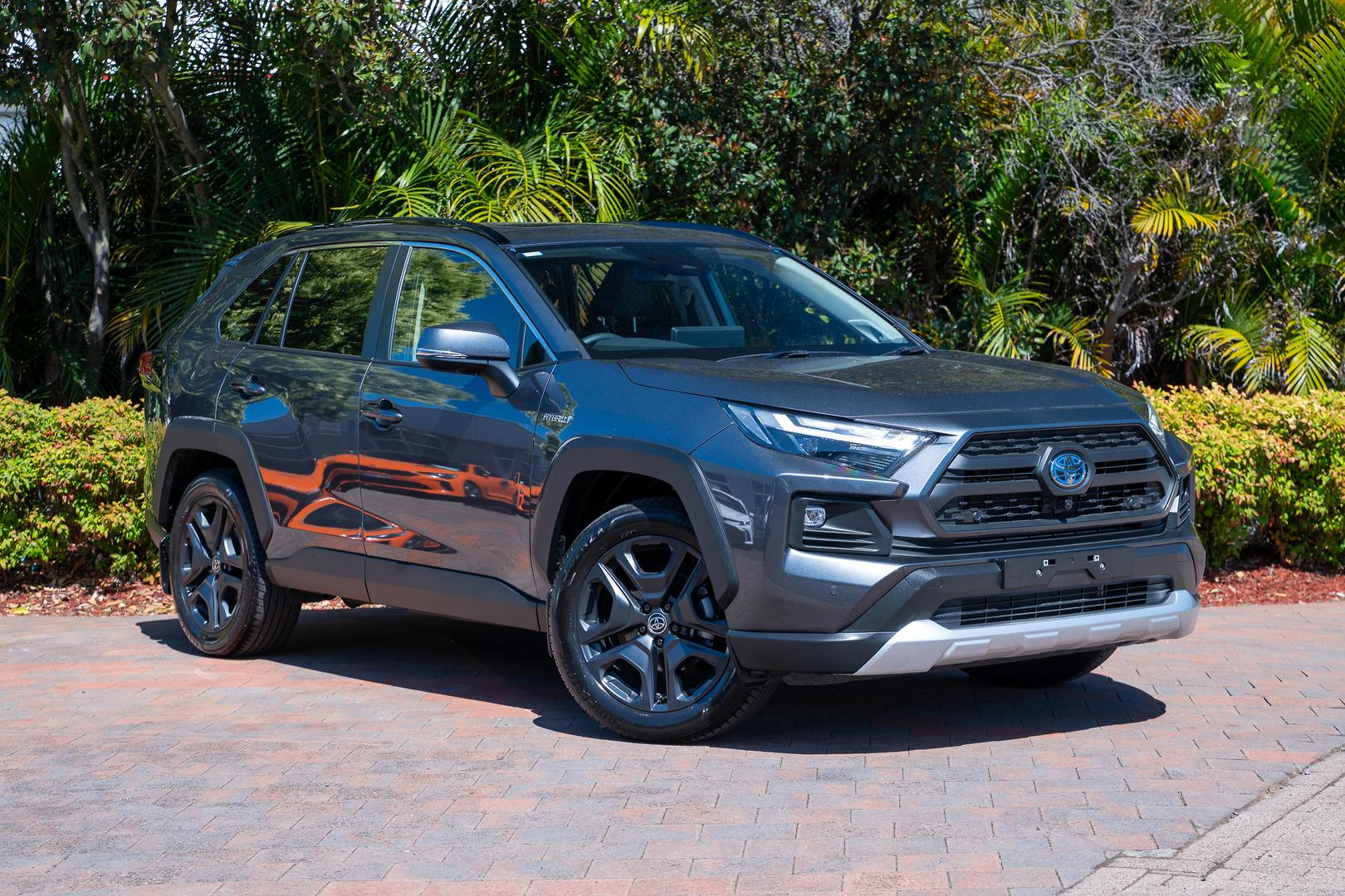 Image of 2024 TOYOTA RAV4 Hybrid Edge AWD